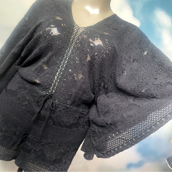 Bebe Sydney lace romper - Picture 2 of 8